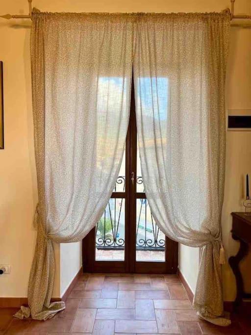 La Casina Di Nada Apartment Маса Мартана Екстериор снимка